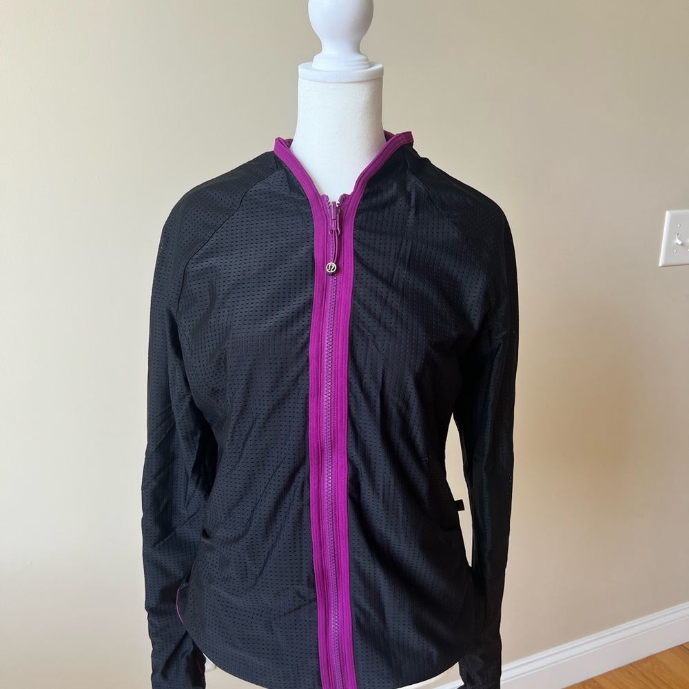 Lululemon Reversible Jacket Black and Purple